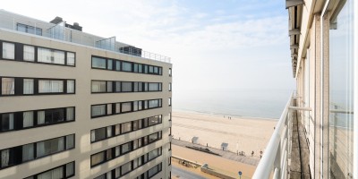 Byblos_0705_Oostende_vakantieverhuur_zijdelings_zeezicht_uitzicht_zee.jpg