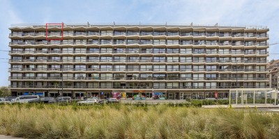 Poseidon_173_studio_zeezicht_terras_vakantie_Blankenberge (studio met aanduiding).jpg