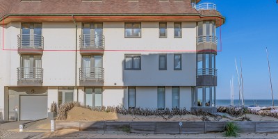 Malibu_Beach_0201_vakantieverhuur_Sint-Idesbald_zijkant_gebouw.jpg
