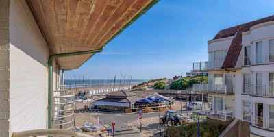 Malibu_Beach_0201_vakantieverhuur_Sint-Idesbald_surfclub_2.jpg