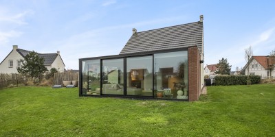 Vakantie_Cadzand_4_slaapkamers_luxe_villa_aan_het_water (23).jpg