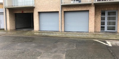 Garage Zandbank 2 G24 gevel 2.jpg