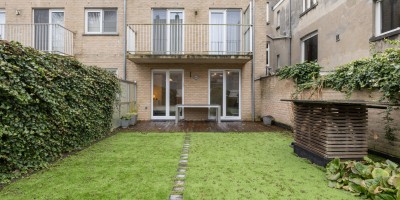 Guapo_Gelijksvloers_tuin_2_slaapkamers_terras_garage_Nestor_de_Tièrestraat_Knokke (11).jpg