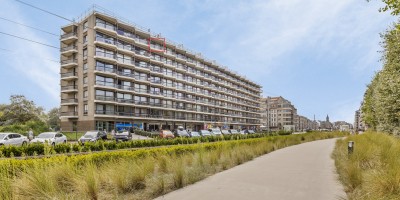 Poseidon_173_studio_zeezicht_terras_vakantie_Blankenberge (Gevel met aanduiding).jpg