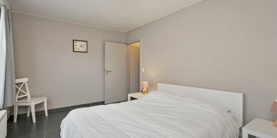 Parklaan_4_duplex_3_slaapkamers_2_badkamers_gemeenschappelijke_tuin_vakantieverhuur_Wenduine (34).jp