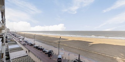 Golfbreker_Zeedijk-208-4V-Blankenberge_2_slapakamers_Zeezicht (9).jpg