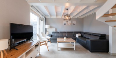 Vakantiedomein_Boszicht_Vakantie_dichtbij_bossen_3_slaapkamers_terras_tuin_parking (4).jpg