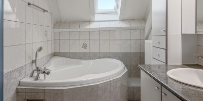 Alver_18_Ysermonde_Nieuwpoort_vakantieverhuur_badkamer.jpg