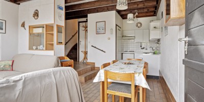 Alver_27_Ysermonde_vakantieverhuur_zicht_keuken_eetplaats.jpg