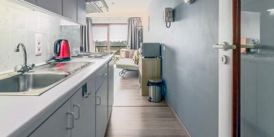 Plaza II B1 studio te huur vlak aan zee (6).jpg