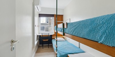 Marianne_8V_4_slaapkamers_Airco_dakterras_Penthouse_zeezicht_huren_Wenduine   (9).jpg