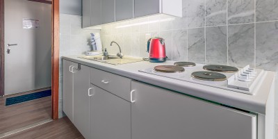 Plaza II B1 studio te huur vlak aan zee (14).jpg