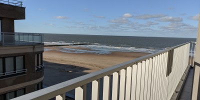 Marianne_8V_4_slaapkamers_dakterras_dakappartement_zeezicht_huren_Wenduine (36).jpg