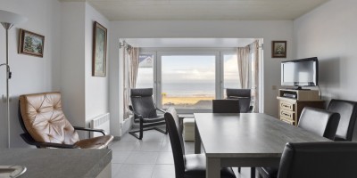 Del Sol_3V_Wenduine_appartement_Zeedijk_2_slaapkamers_zicht_op_Rotonde (7).jpg
