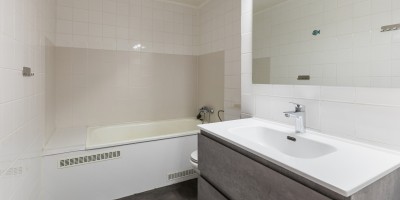Aalduiker_4_Ysermonde_Nieuwpoort_vakantieverhuur_badkamer.jpg