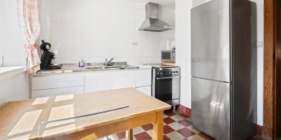 Villa_Azur_Westende_Bad_vakantieverhuur_centrum_Villa_keuken_2.jpg
