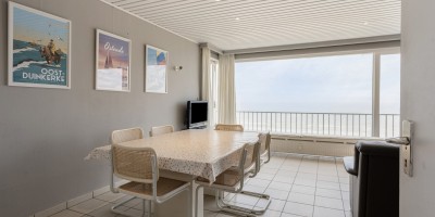 Atlantic_06.35_te_Koksijde_op_ de_zeedijk (13).jpg