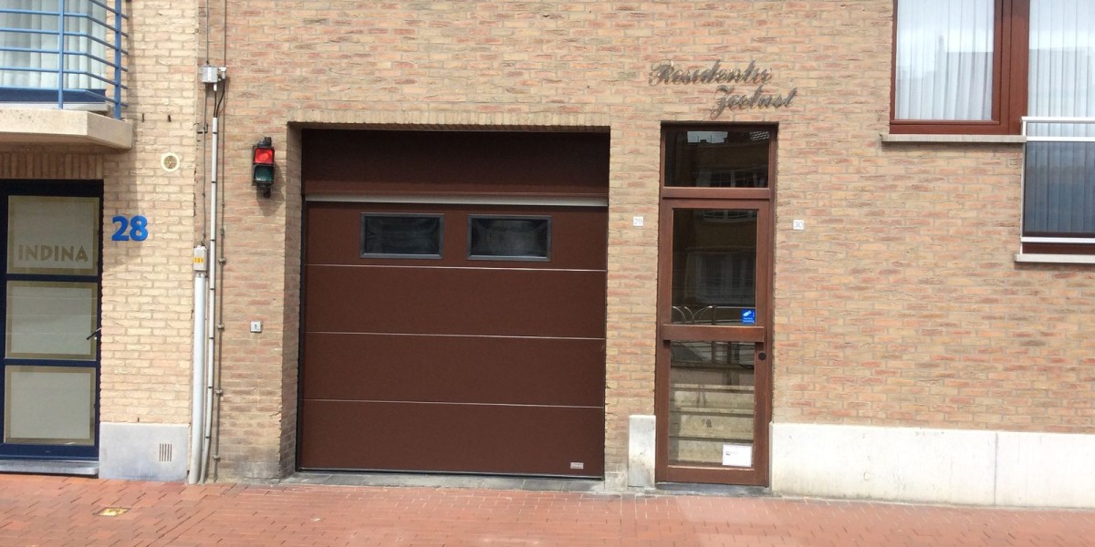 Residentie Zeelust Garagepoort.jpg