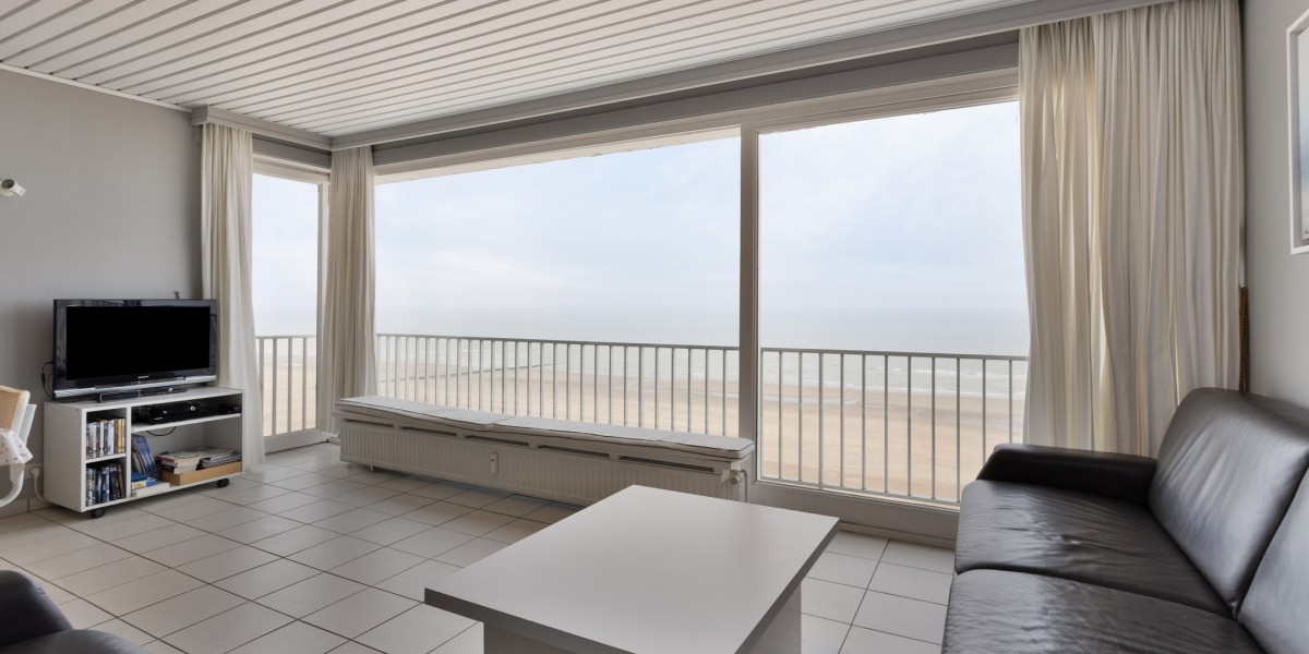 Atlantic_06.35_te_Koksijde_op_ de_zeedijk (9).jpg