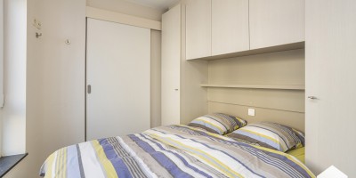 Okapi 0203 N2022 Slaapkamer 1 met dubbel bed.JPG