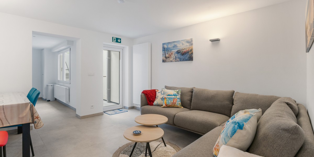 Bel_Air_kelderverdiep_Middelkerke_vakantieverhuur_zeedijk_living.jpg