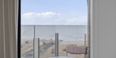 Marianne_14_7V_1_slaapkamer_zijdelings_zeezicht_terras (23).jpg