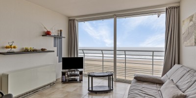 Zeedijk_Blankenberge_1_slaapkamer_Zeezicht_Zeedijk_Nordic_B6 (10).jpg