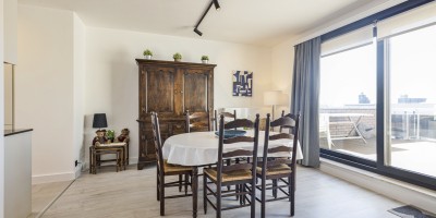 Zeebries_0505_Vernieuwd_dakappartement_terrassen_2_slaapkamers (10).jpg
