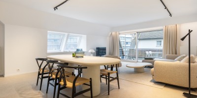 Villa_Normandie_Bayauxlaan_51A_3_slaapkamers_parking_vakantie_Knokke (5).jpg