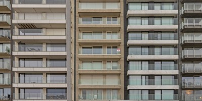 La_Plage_Zeedijk_Wenduine_Zeezicht_Ruim_lichtrijk_2_slaapkamers_en_parking (14).jpg