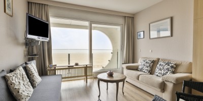 Isola_Bella_2B_Zeedijk_zeezicht_studio_terras_Blankenberge (1).jpg