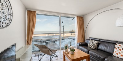 Nordic_B1_Zeedijk_1_Slaapkamer_Vakantie_Blankenberge_Zeezicht (12).jpg