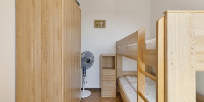 Zeebries_0505_Vernieuwd_dakappartement_terrassen_2_slaapkamers (20).jpg