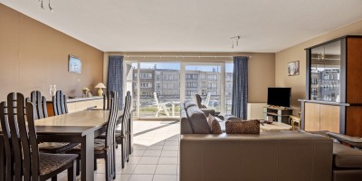 Lighthouse_1V_Zonnig_recent_Zuidgericht_terras_2_slaapkamers_Blankenberge (13).jpg