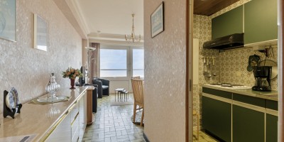 Zeedijk_187_5R_Les_Algues_Blankenberge_ Zeezicht_Zeedijk_vakantie (24).jpg