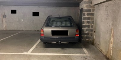 Parking 51 met auto.jpg