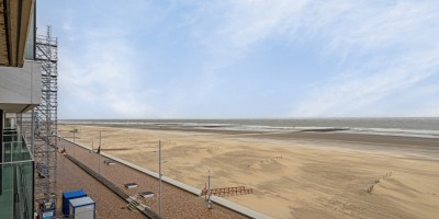 La_Plage_Zeedijk_Wenduine_Zeezicht_Ruim_lichtrijk_2_slaapkamers_en_parking (11).jpg