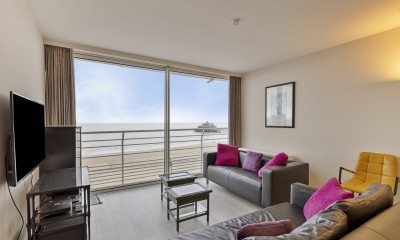 Zeedijk_Blankenberge_1_slaapkamer_zeezicht_Zeedijk_pier_Nordic_B5 (18).jpg