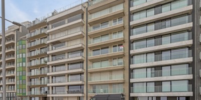 La_Plage_Zeedijk_Wenduine_Zeezicht_Ruim_lichtrijk_2_slaapkamers_en_parking (15).jpg