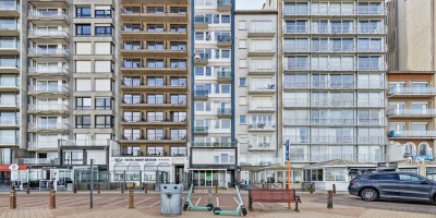 Zeedijk_187_5R_Les_Algues_Blankenberge_ Zeezicht_Zeedijk_vakantie (14).jpg