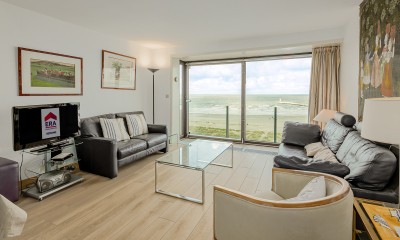 GolfVanLo0802_zeedijk_appartement_havengeul_te_huur_Nieuwpoort_1.jpg