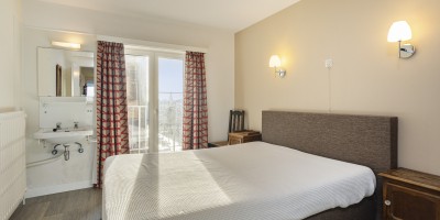 Makapi_3V_Genieten_zeezicht_appartement_Zeedijk_2_slaapkamers (14).jpg