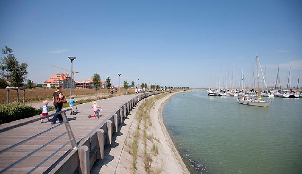 Wandel- en fietspromenade in nieuwpoort