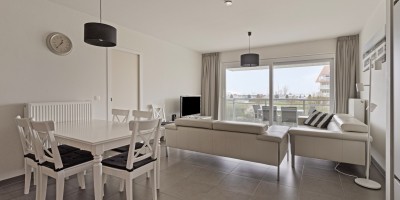 VillaEmilia0206_appartement_zwembad_Jachthaven_parking_huren_Nieuwpoort_5.jpg