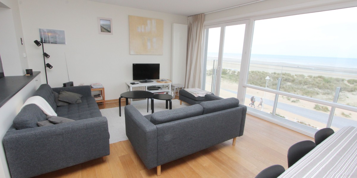 GrandLarge0201_zeedijk_appartement_te_huur_garage_Nieuwpoort_3.JPG