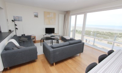 GrandLarge0201_zeedijk_appartement_te_huur_garage_Nieuwpoort_3.JPG