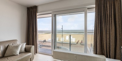 Atalanta_0303_zeezicht_2_slaapkamers_Zeedijk_Wenduine_vakantie (1).jpg
