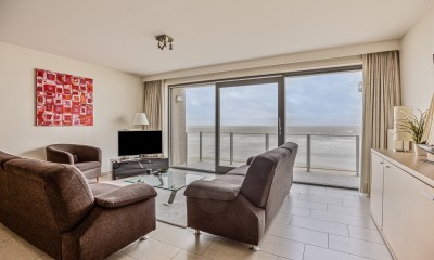 Neptune0801_appartement_parking_zeezicht_dijk_Nieuwpoort_1.jpg